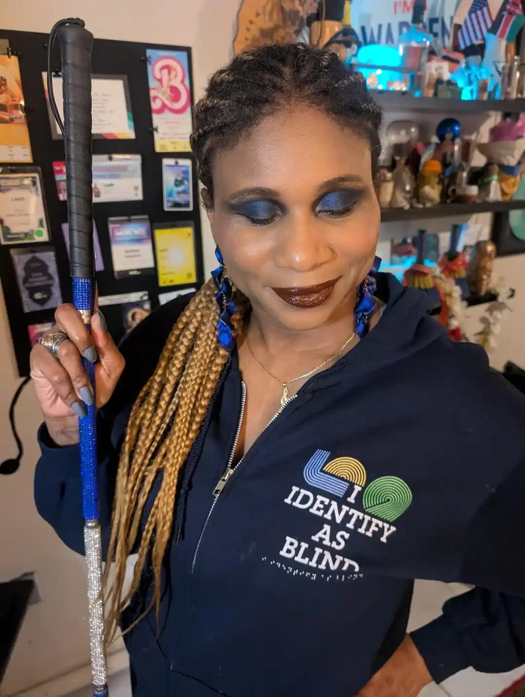 Görme Engelli Partner İçin Makyaj Uygulaması: Temel Teknikler ve Deneyimler