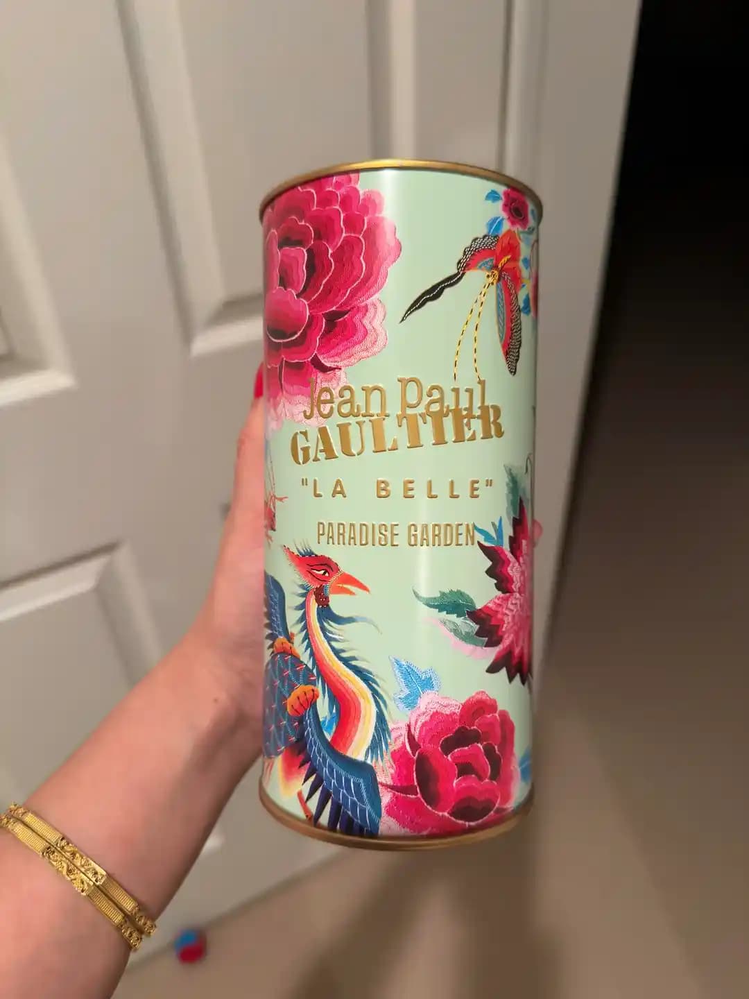 Jean Paul Gaultier La Belle Paradise Garden Parfümü: Koku Profili ve Kullanıcı Yorumları