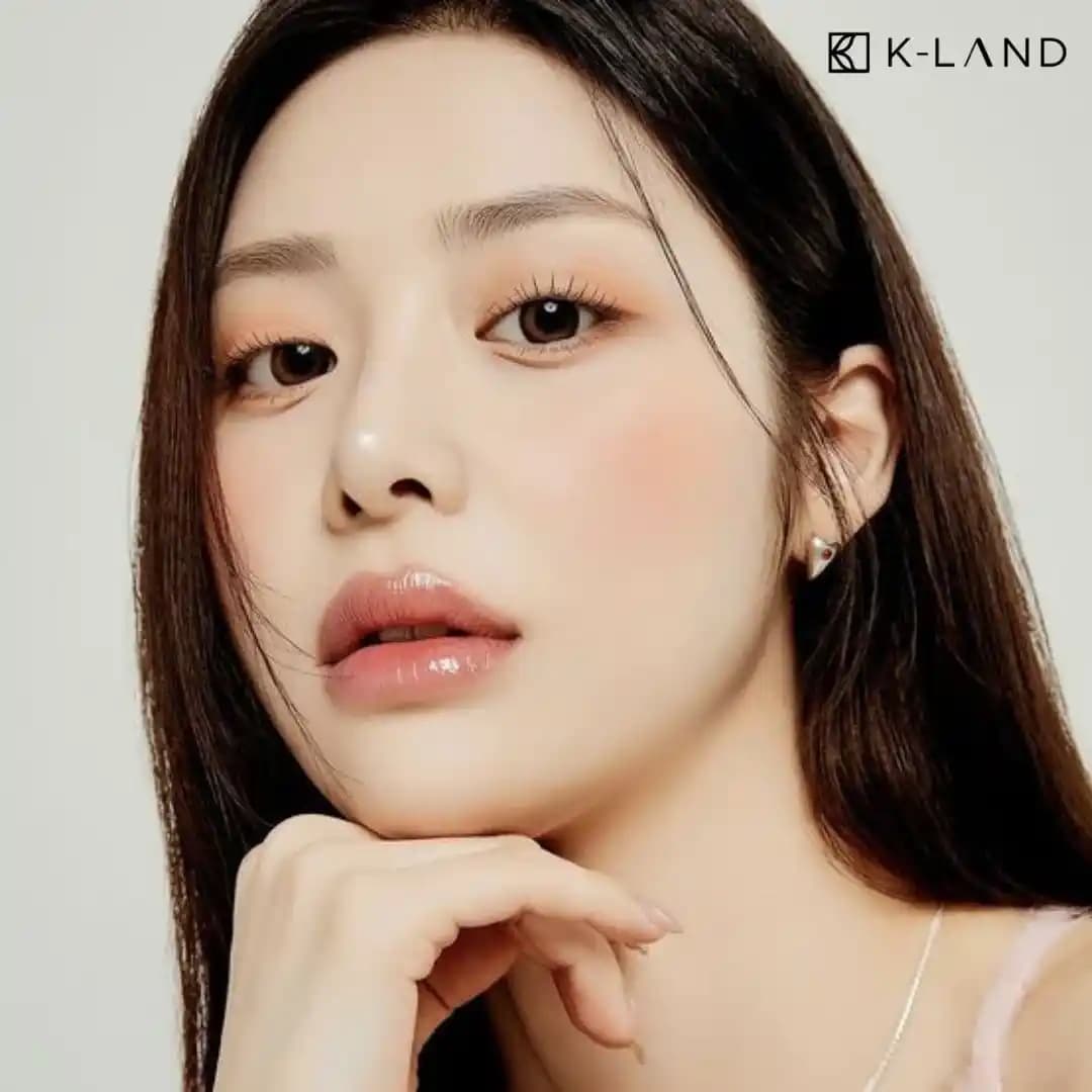 Yeni Makyaj Ürünlerinin Kore Esintili Olduğu İddiası ve Gerçek Kökenleri Üzerine Analiz