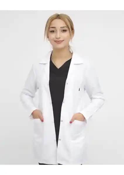 Ehil Önlük: Sağlık ve Eğitim Sektörüne Uygun Şık ve Dayanıklı Profesyonel Önlük