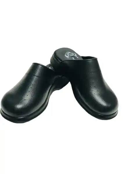 Hipokrat Sabo Terlik: Sağlık ve Endüstride Ergonomik ve Dayanıklı Ayakkabı Seçeneği