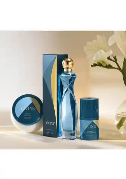 Oriflame Divine Edp 50 ml Parfüm Seti: Şıklık ve Feminenlik İçin Günlük Kullanım Parfümü