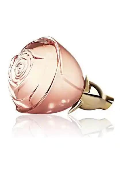 Oriflame Volare Edp Bayan Parfüm: Zarafet ve Romantizmin Buluştuğu Çiçeksi Koku
