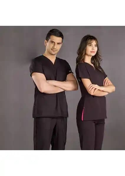 Sağlık Profesyonelleri İçin İşlevsel ve Şık Siyah Doktor Hemşire Forması Ürün Tanıtımı