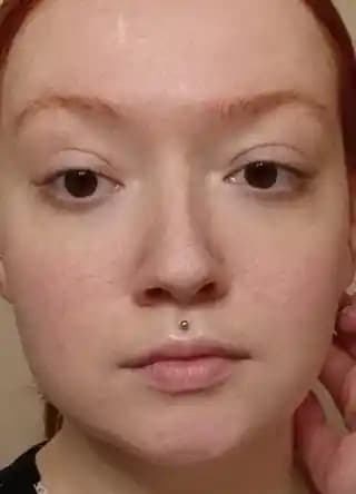 Yumuşak Ten Tonlarına Uygun Alternatif Stil Makyaj Önerileri ve Ürün Seçimi