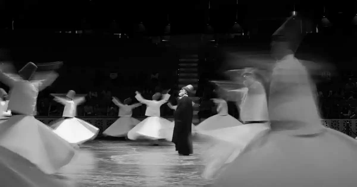 Pastel 242 Oje ile Şık ve Kalıcı Tırnaklar İçin Modern Renk Seçenekleri ve Uygulama İpuçları