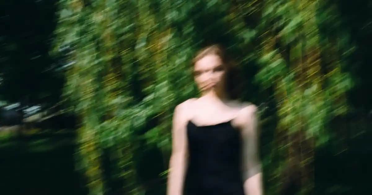 Platin Sarısı Saç Rengi ve Modelleri: Modern ve Çekici Bir Görünüm İçin Kapsamlı Rehber