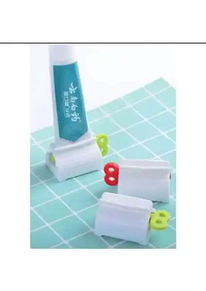 Çevirmeli Diş Macun Sıkacağı: Hijyen ve Kullanım Koluluğu Sağlayan Yenilikçi Alet