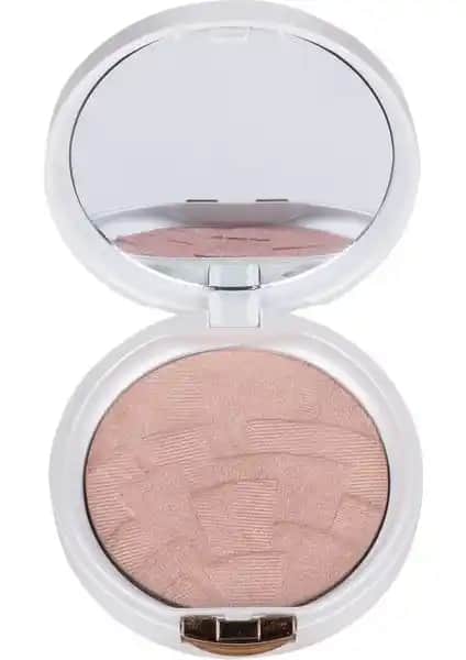 Gabrini Highlighter 08 ile Doğal Işıltı ve Parlaklık Sağlayan Makyaj Ürünü