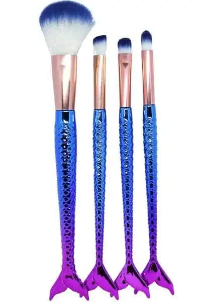 İzla Izla Balık Fırça Seti: Çok Yönlü ve Şık Makyaj Fırçası Seti Tanıtımı