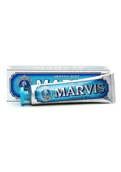 Marvis Aquatic Mint Diş Macunu: Ferahlatıcı ve Şık Bir Diş Bakım Deneyimi