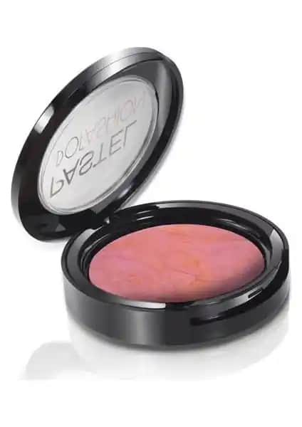 Pastel Terracotta Allık ile Doğal ve Çekici Makyaj için En İyi Seçenekler ve Kullanım İpuçları