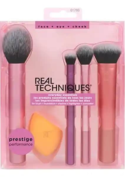 Real Techniques Günlük Temel Makyaj Fırça Seti İncelemesi ve Kullanıcı Yorumları