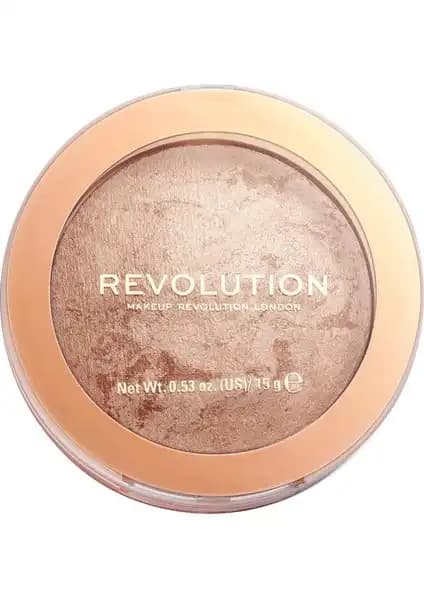 Revolution Reloadeted Bronzer Holiday Romance: Doğal Yaz Bronzluğu İçin Mükemmel Seçenek