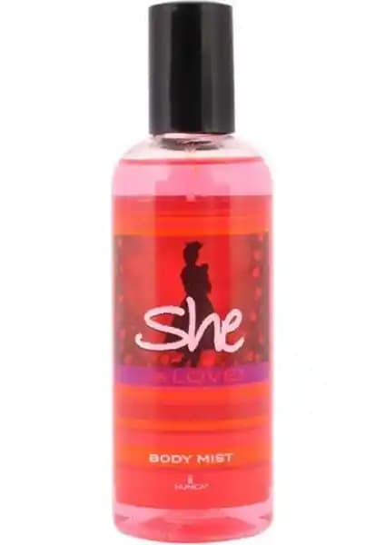 Hunca She Body Mist Is Love Kadınlar İçin Hafif ve Kalıcı Ferahlatıcı Vücut Spreyi