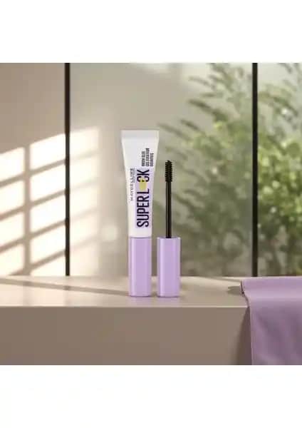 Maybelline New York Super Lock Brow Glue ile doğal ve kalıcı kaş şekillendirme çözümü