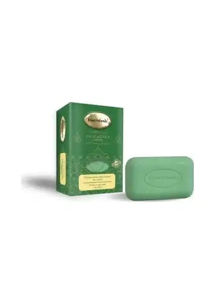 Mecitefendi Çay Ağacı Yağı Sabunu: Doğal ve Etkili Yağlı ve Akneye Eğilimli Cilt Bakımı