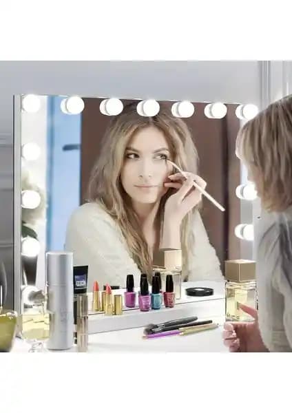 Nostalji Hollywood Tarzı 10'lu Makyaj Aynası ve LED Işık Seti Modern Dekorasyon Çözümü