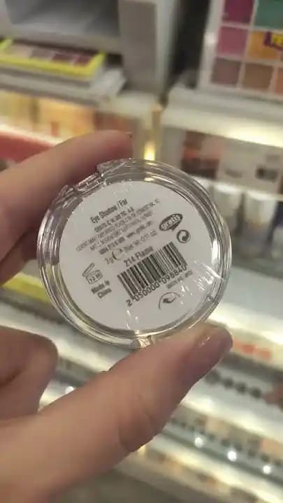 Allık Seçimi ve Kullanımıyla Makyajınıza Renk Katmanın En İyi Yolları