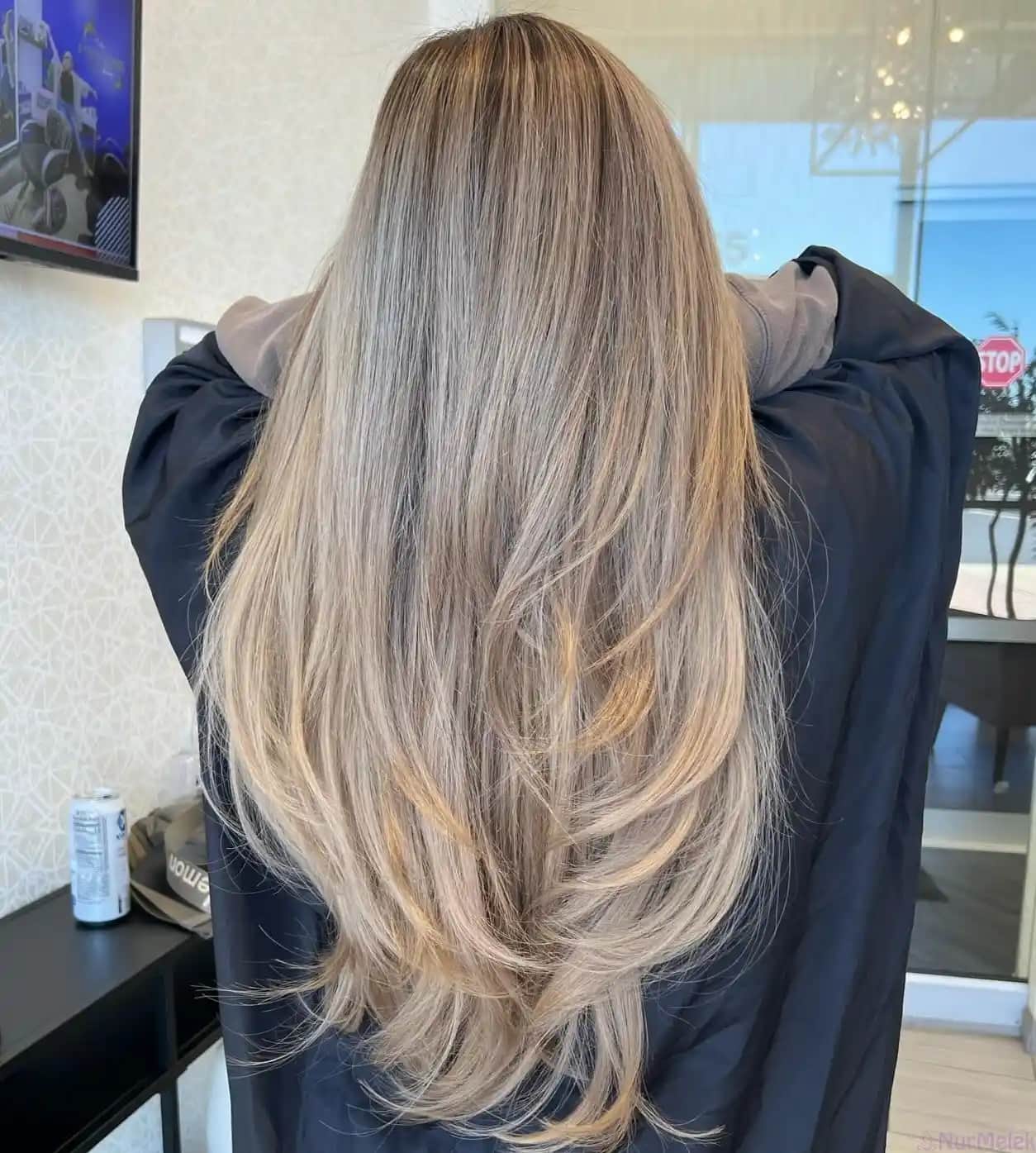 2024 Yılında Yüz Tipine Uygun Modern Saç Kesim Trendleri ve Stil Önerileri