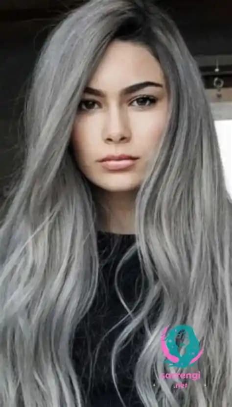 Açık Gri Saç Rengi Trendleri ve Bakım İpuçları ile Modern Stil Rehberi