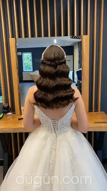 Ankara'da Gelin Saç ve Makyajı Trendleri ve Uygulama İpuçları 2023