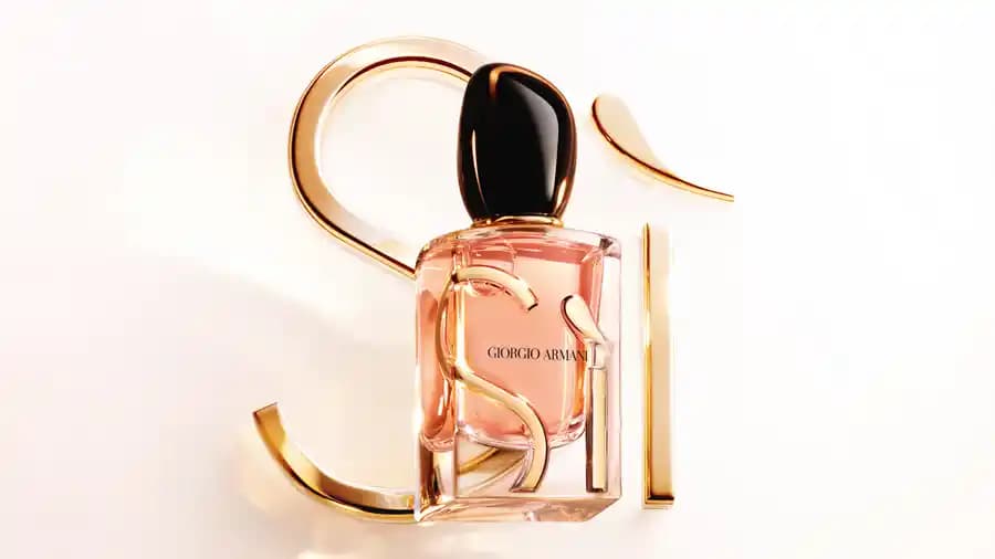 Armani Si Parfüm Hikayesi ve Koku Profili Üzerine Detaylı İnceleme