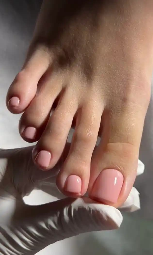 Ayak Bakımında Şıklık ve Sağlık İçin Farklı Pedikür Modelleri ve Trendler