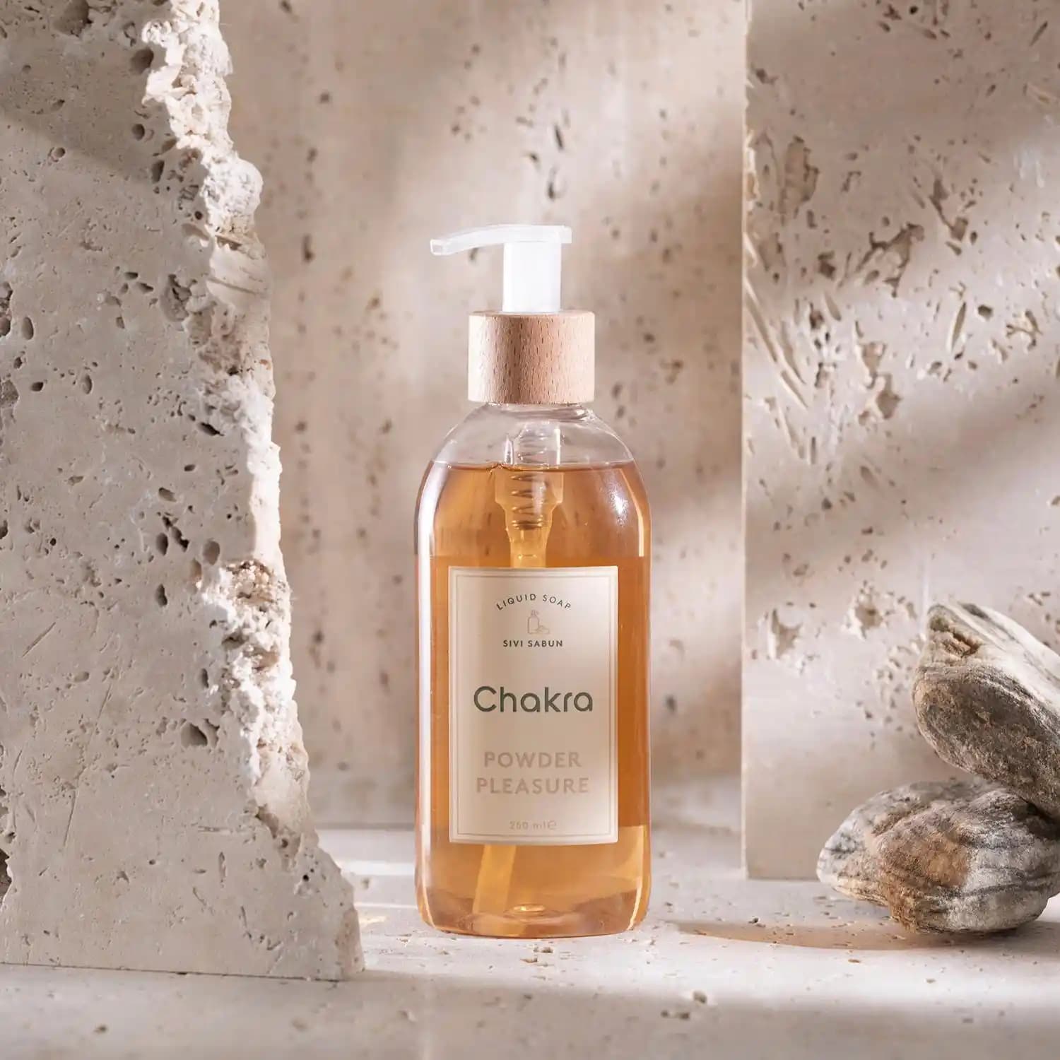 Chakra Sıvı Sabun: Doğal İçeriklerle Cilt Sağlığını Destekleyen Güvenilir Temizlik Ürünü