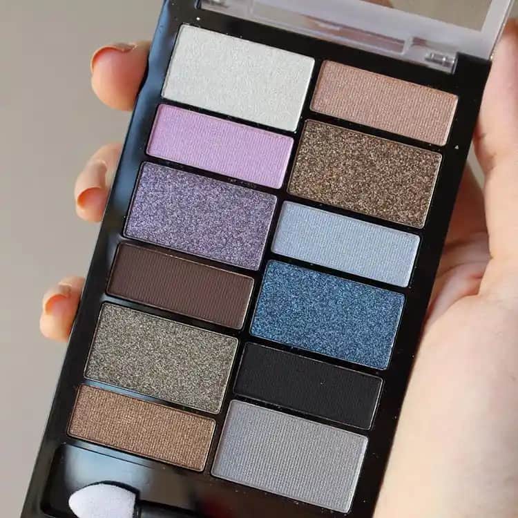 City Color Far Paletleri: Renklerin Gücü ve Kozmetik Dünyasındaki Yeri