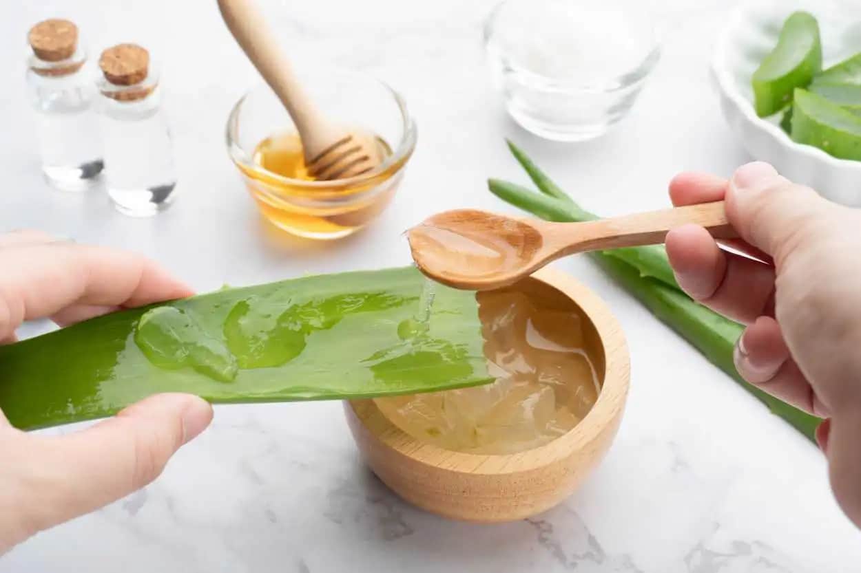 Deri Sürtünmesine Karşı Etkili Doğal Çözümler ve Cilt Bakım İpuçları