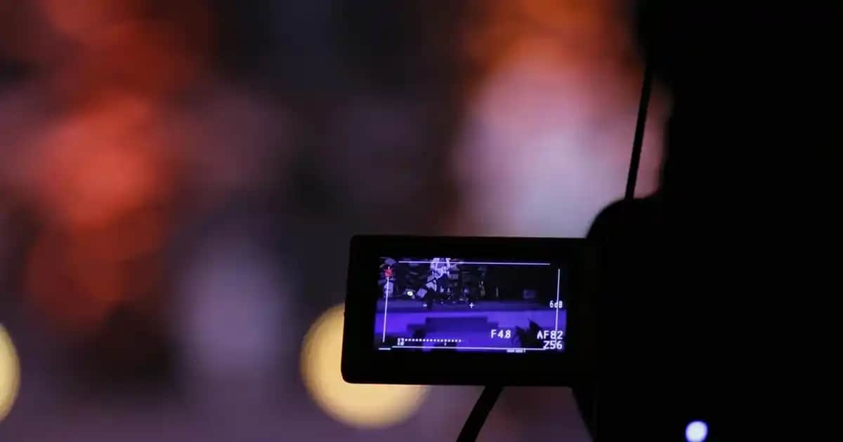 Deride Leke Tedavisi ve Çözüm Yolları: Kozmetik Dünyasında Etkili Yaklaşımlar