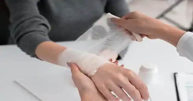 Dikiş Alındıktan Sonra Cilt Bakımı ve Güzellik İpuçları