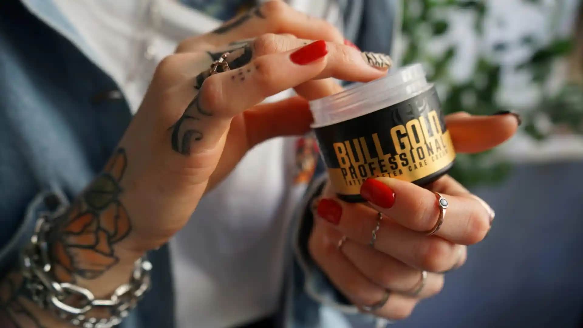 Dövme Bakımında Vazelin Kullanımı ve İyileşme Süreci Hakkında Bilmeniz Gerekenler