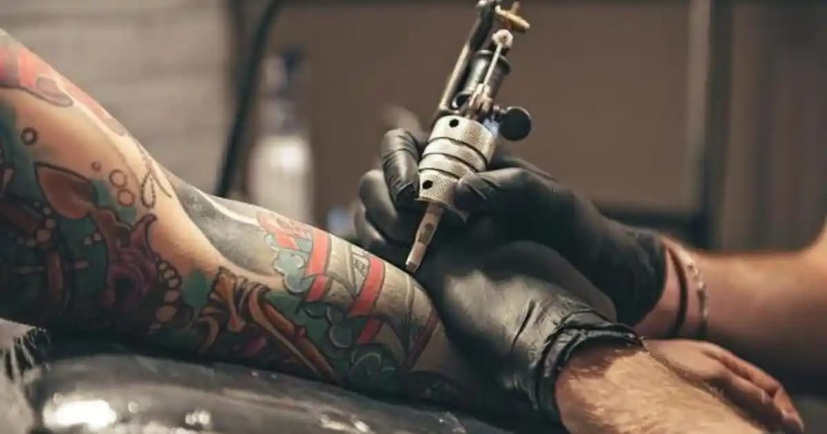 Dövme Yaptıktan Sonra Doğru Duş Alma ve Bakım İpuçları