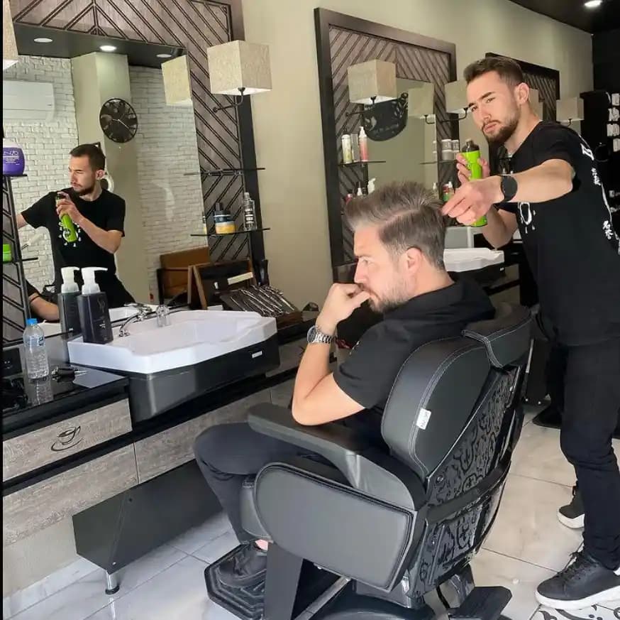 En Yakın Erkek Kuaförü Seçimi İçin Kriterler ve Güncel Trendler