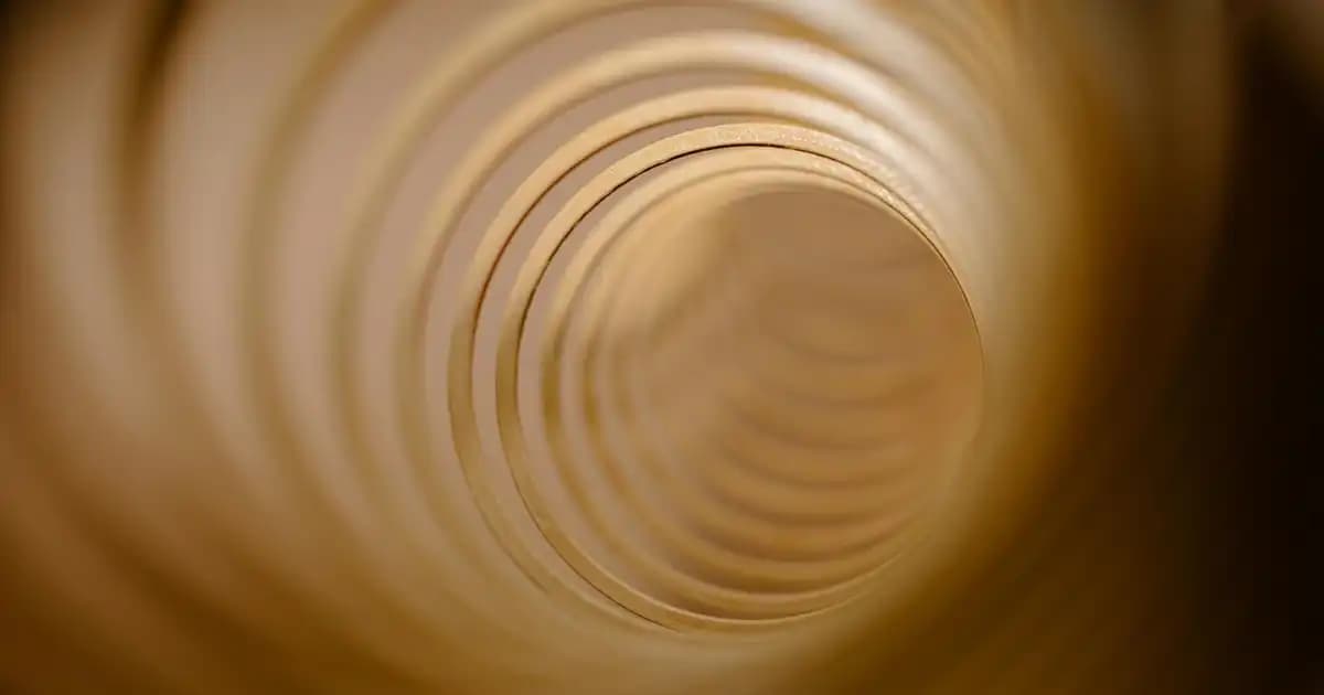 Essence Get Big Lashes Maskarası ile Gözlerinizde Çarpıcı Hacim ve Kıvrıklık Sağlayın