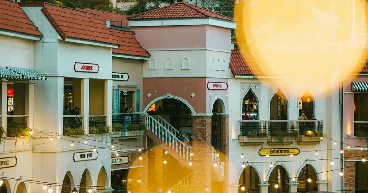 Evde Doğal Yöntemlerle Kuru ve Yıpranmış Saçları Onarma Rehberi