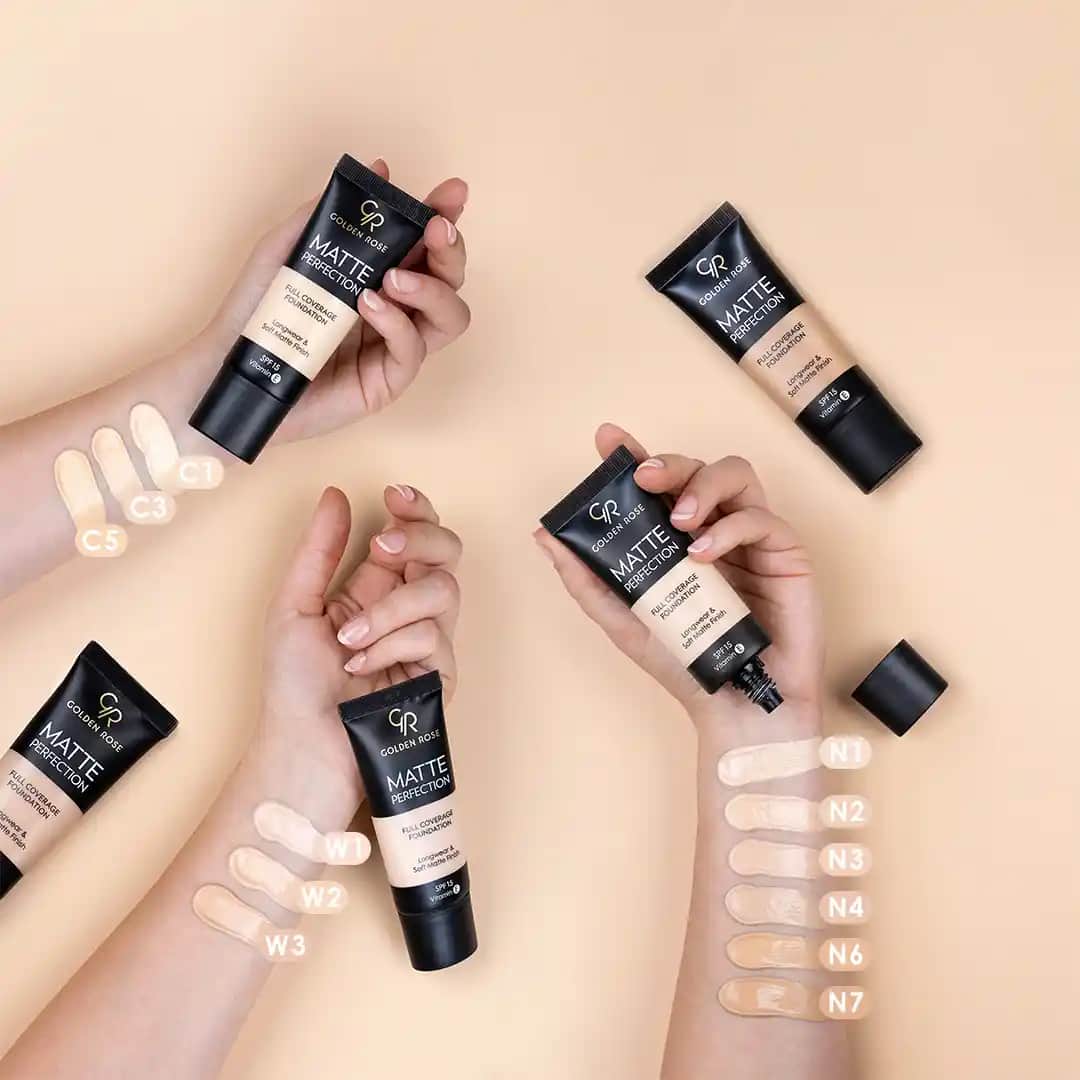 Golden Rose Aylaynır Serisi ile Uygun Fiyatlı ve Kaliteli Makyaj Deneyimi