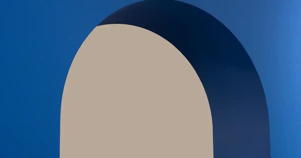 Gözaltı bantları ile genç ve sağlıklı görünüm için etkili bakım yöntemleri