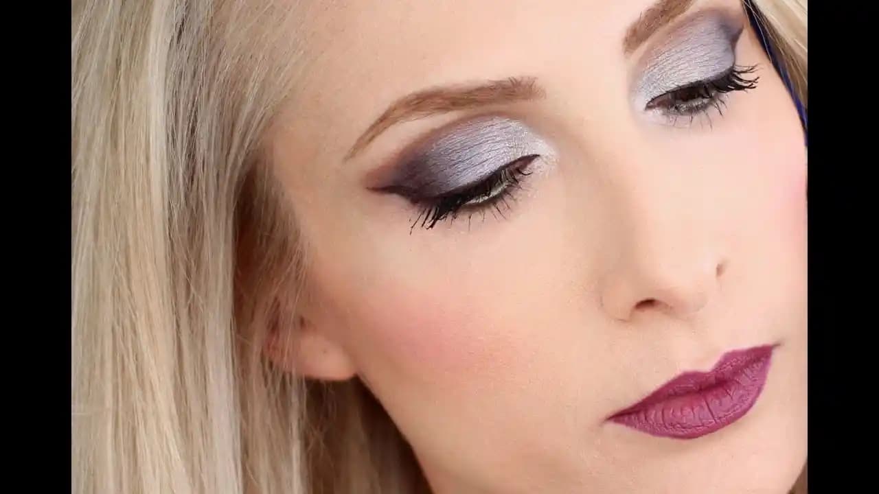 Gri Göz Makyajı Teknikleri ve Göz Renklerine Uygun Stil Önerileri