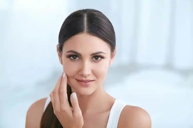 Hormon Bozukluklarının Cilt Sağlığı ve Sivilce Üzerindeki Etkileri