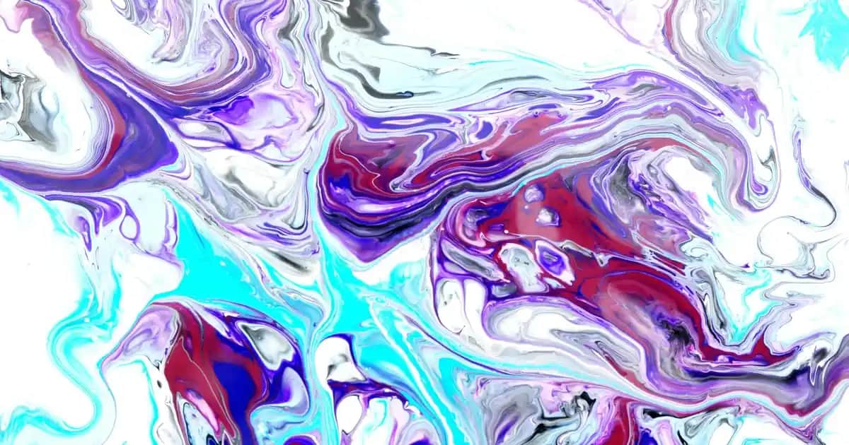 Kadınlar İçin Scandal Parfüm: Kendine Güven ve Çekiciliği Artıran İkonik Koku