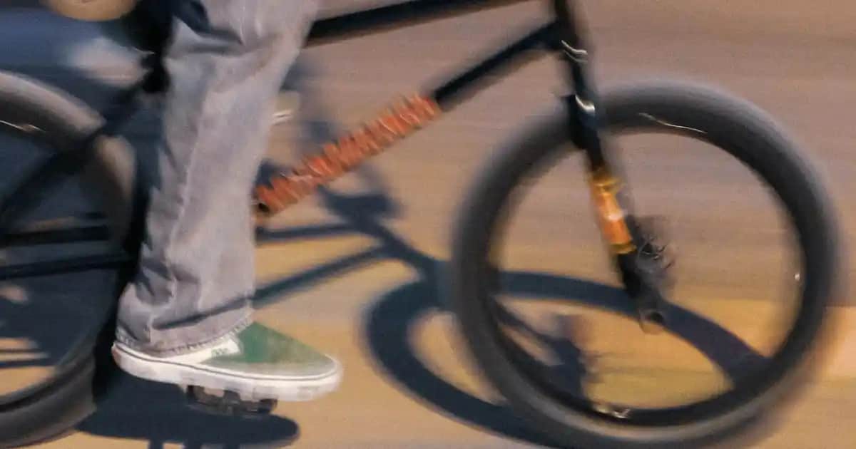 Kahverengi Gözler İçin En Uygun Göz Kalemi Renkleri ve Makyaj Tavsiyeleri