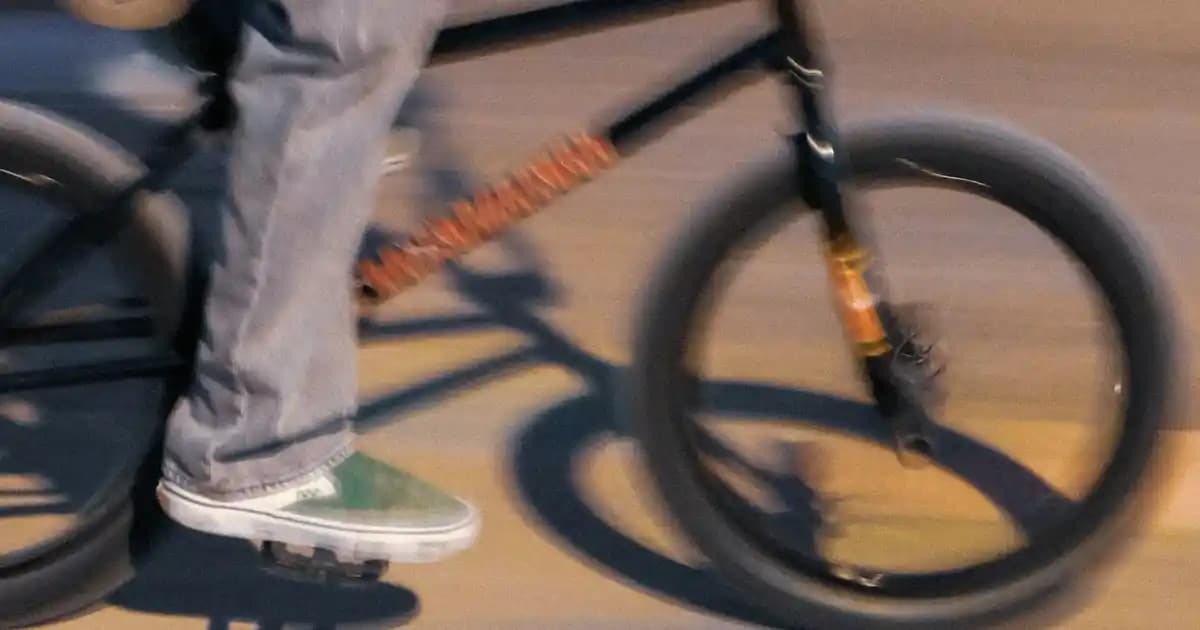 Kahverengi Gözler İçin En Uygun Göz Kalemi Renkleri ve Makyaj Tavsiyeleri