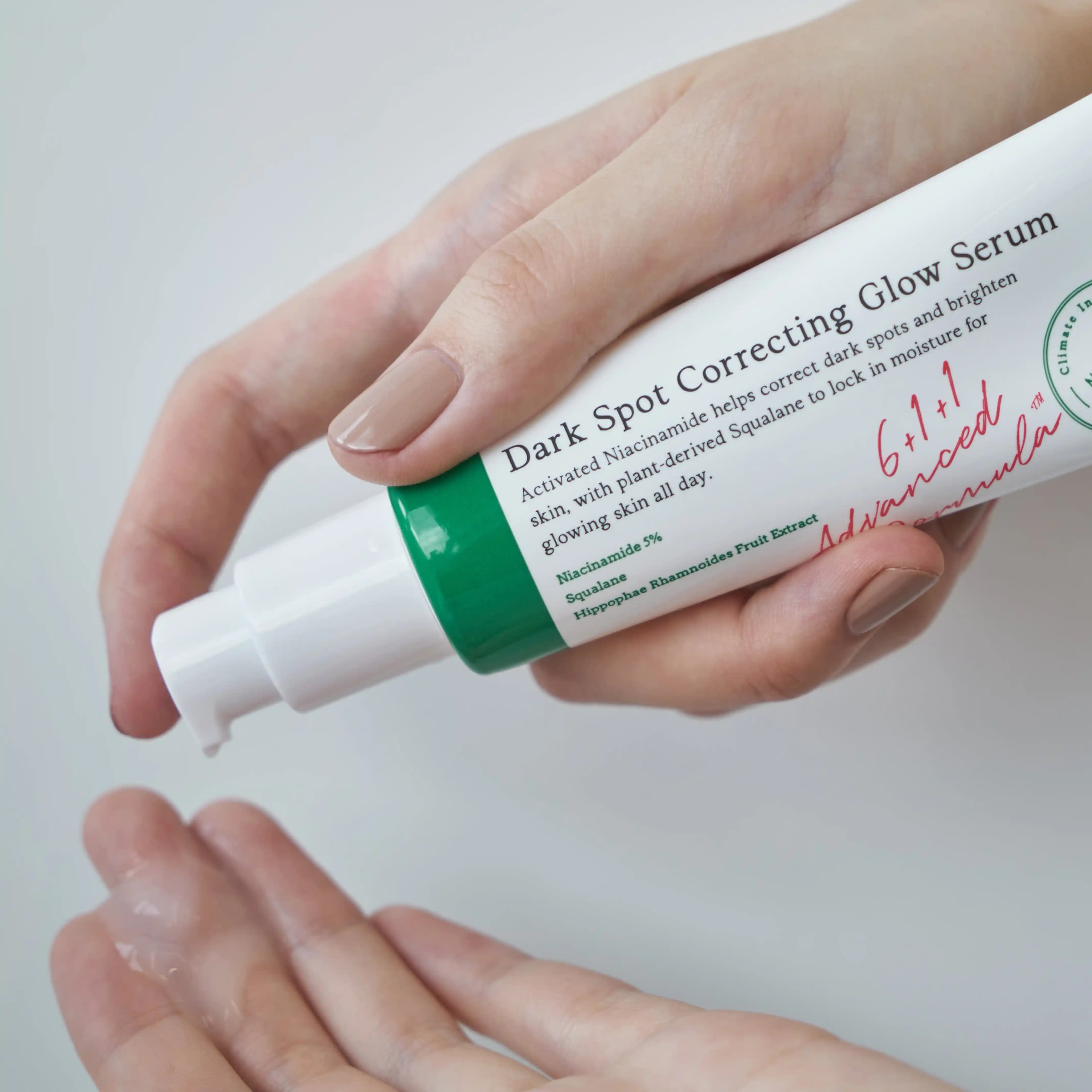 Koyu Lekeleri Gideren Parlaklık Veren Serumlar ile Cilt Aydınlatma Yöntemleri