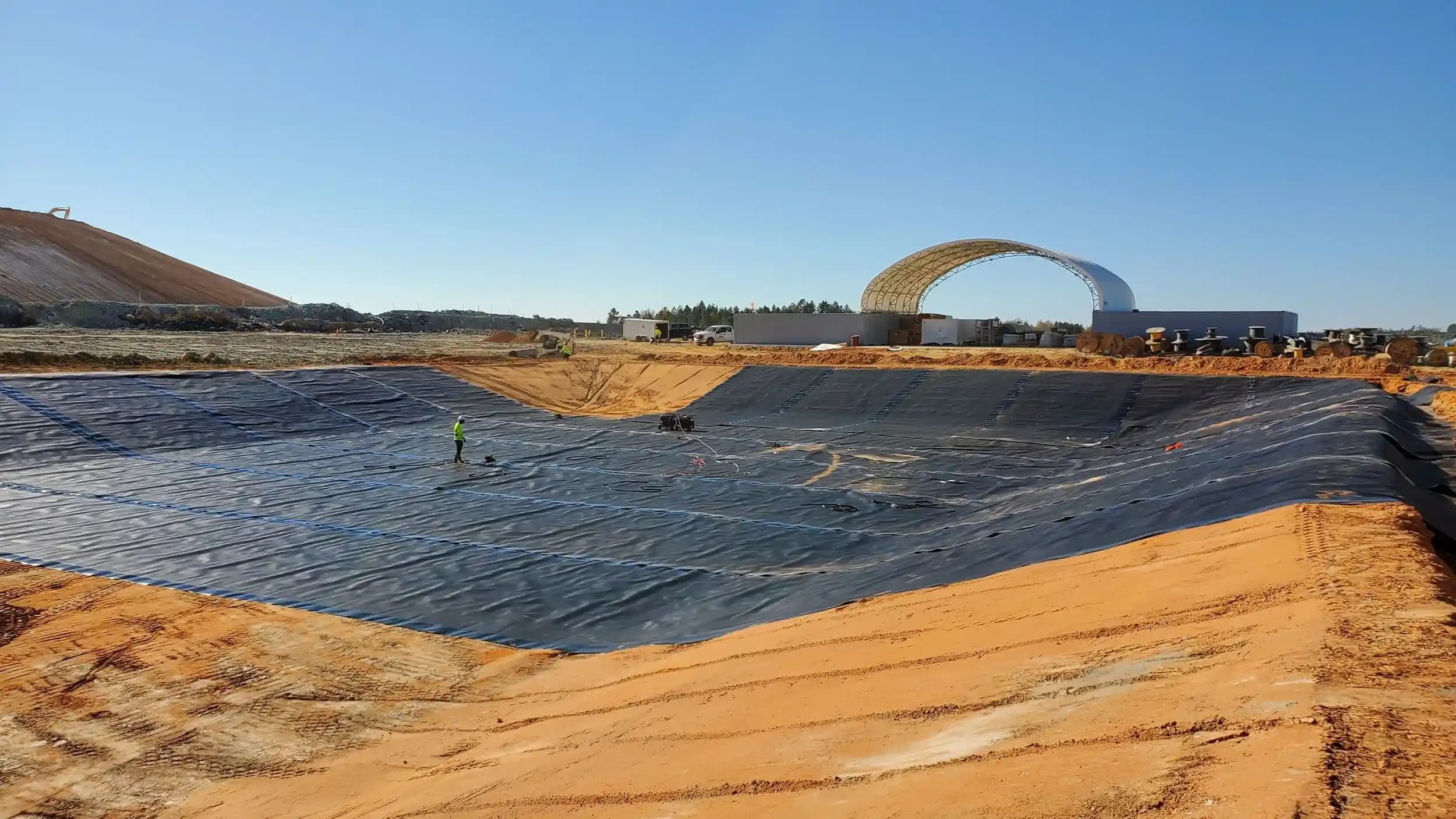 Kozmetik Dünyasında Liners: Farklı Türleri ve Güncel Trendlerle Gözleri Vurgulama