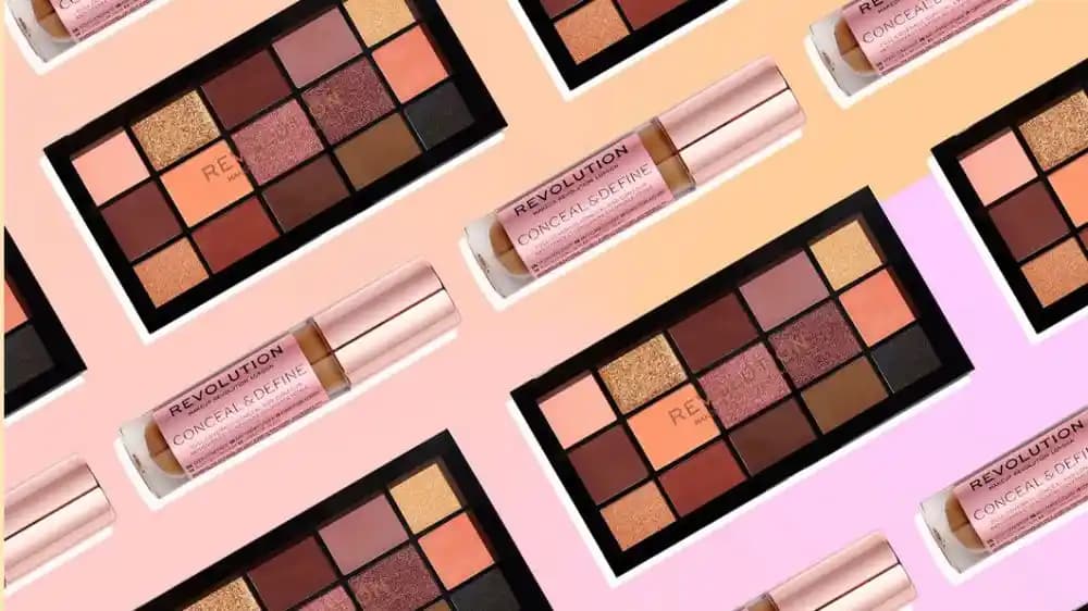 Kozmetik Sektöründe En Son Trendler ve Yenilikler: Doğal, Sürdürülebilir ve Teknolojili Ürünler