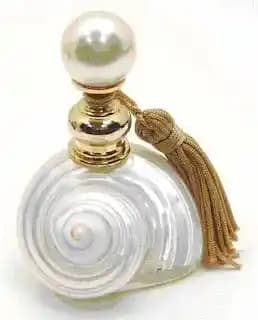 Kozmetik Sektöründe Parfüm Şişeleri Tasarımı ve Trendleri Analizi