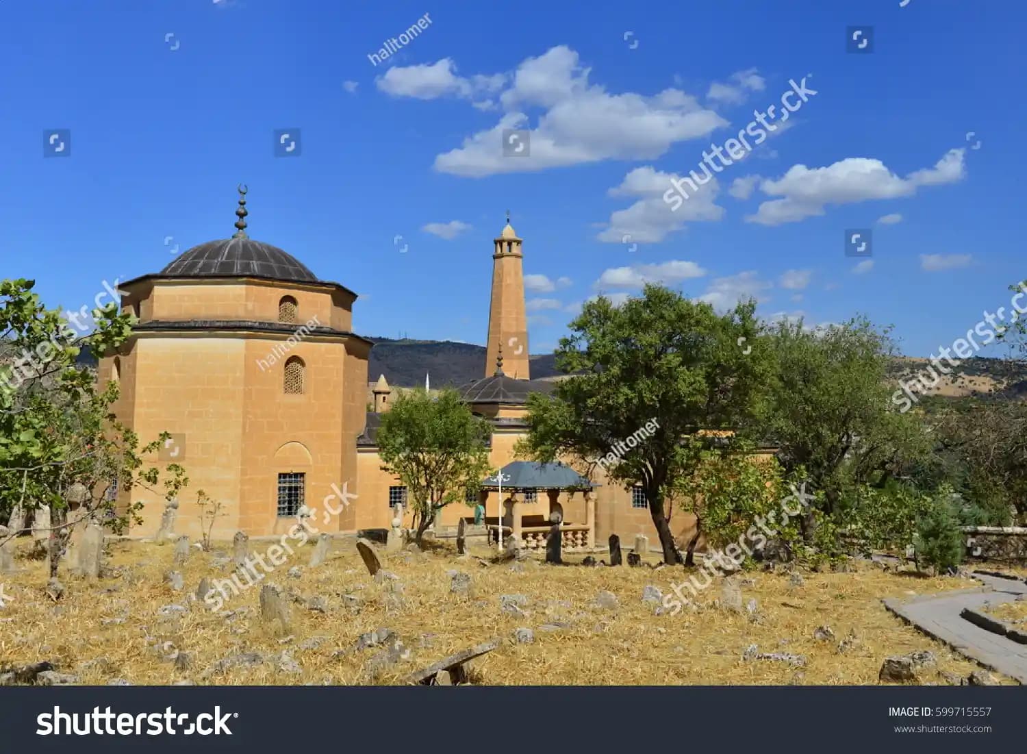 Kozmetik Sektöründeki Güncel Trendler ve Geleceğin Güzellik Yaklaşımları